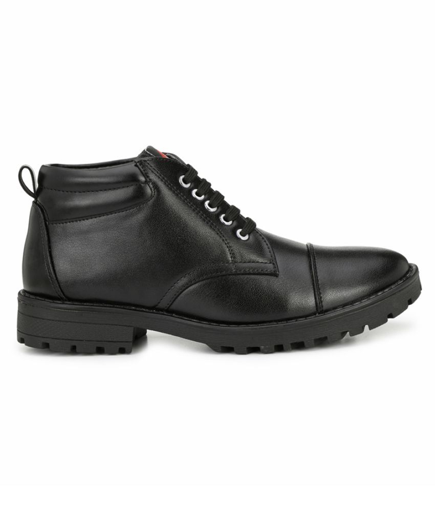mactree black boots