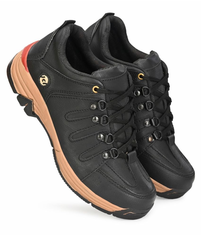 mactree black shoes