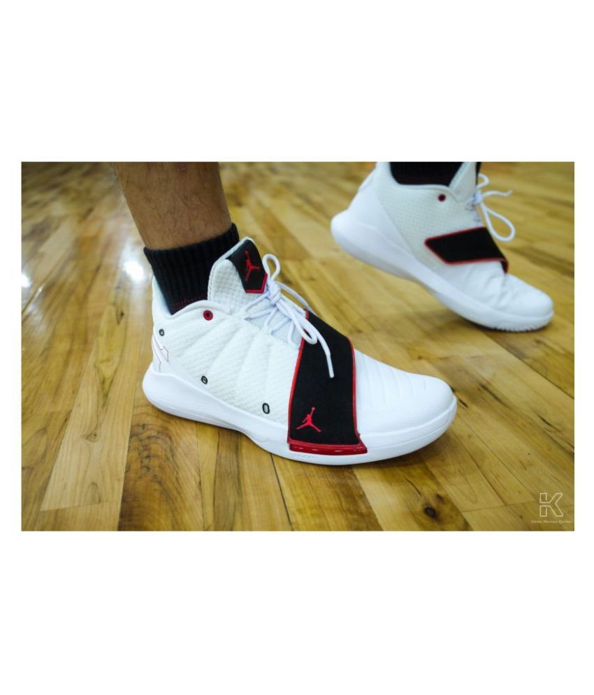 basketball shoes on snapdeal
