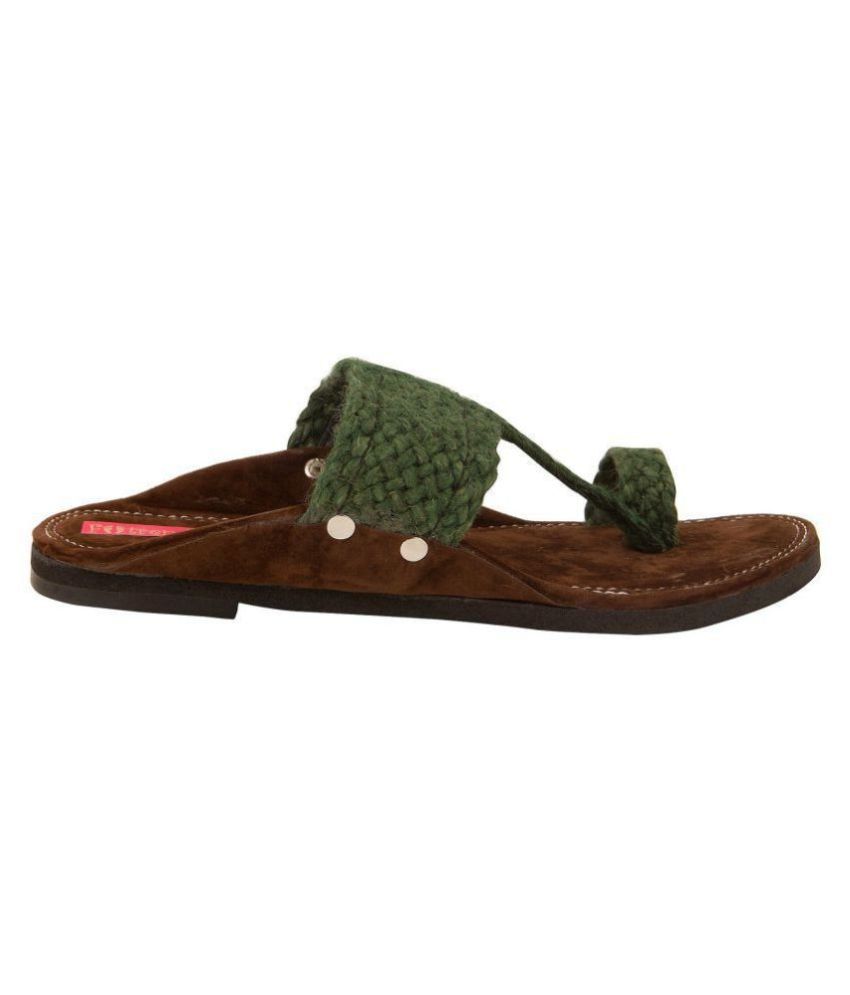 green kolhapuri chappal