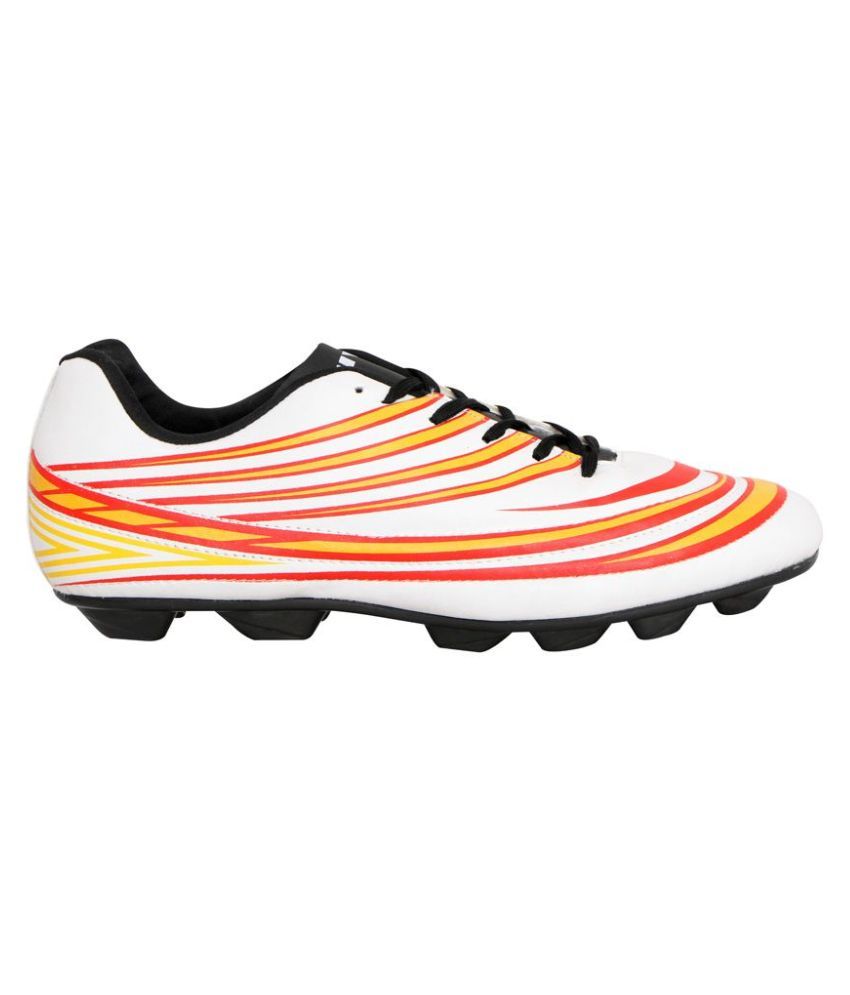 nivia destroyer 2.0 football shoes