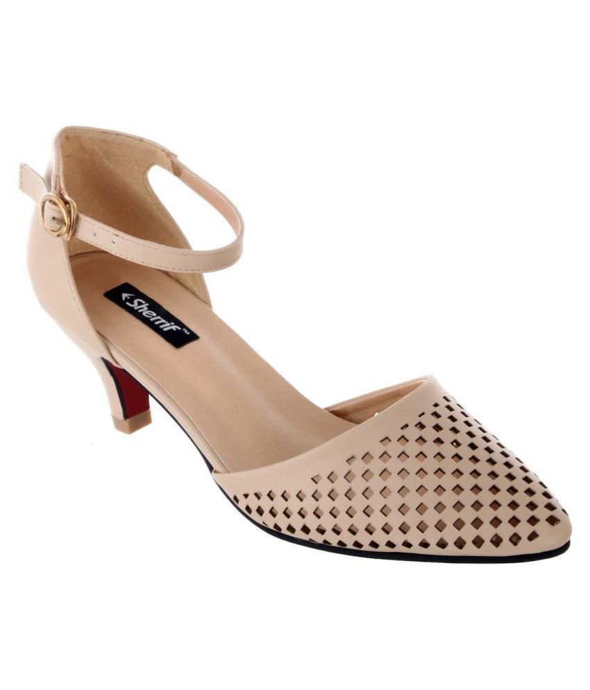 tan kitten heel shoes
