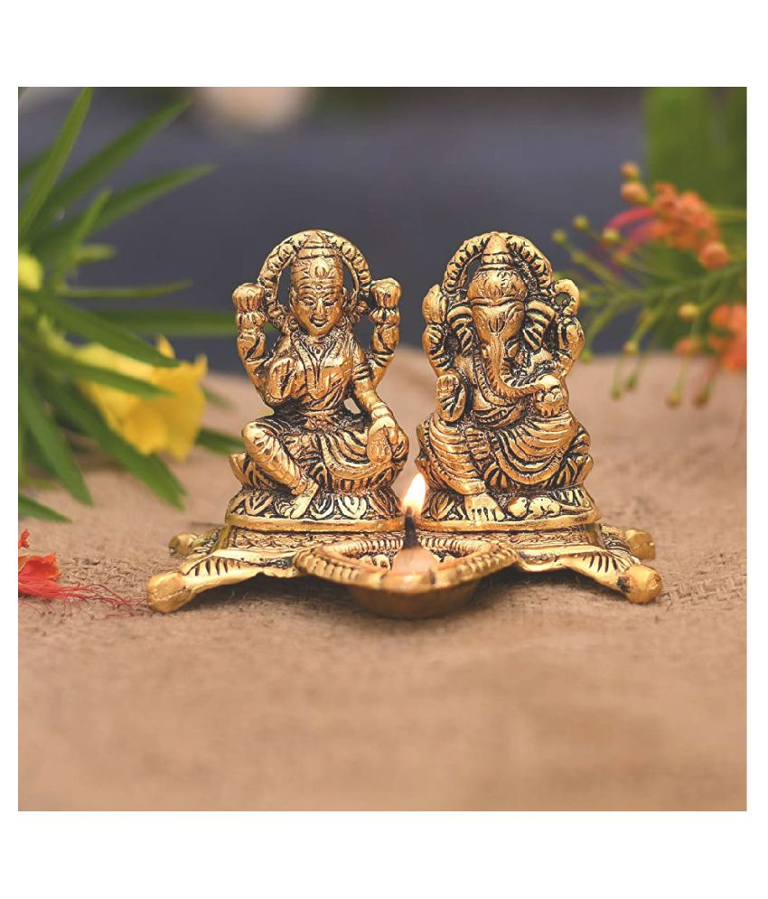     			Vighnesh Art and Crafts - Metal Religious Showpiece (Pack of 1)