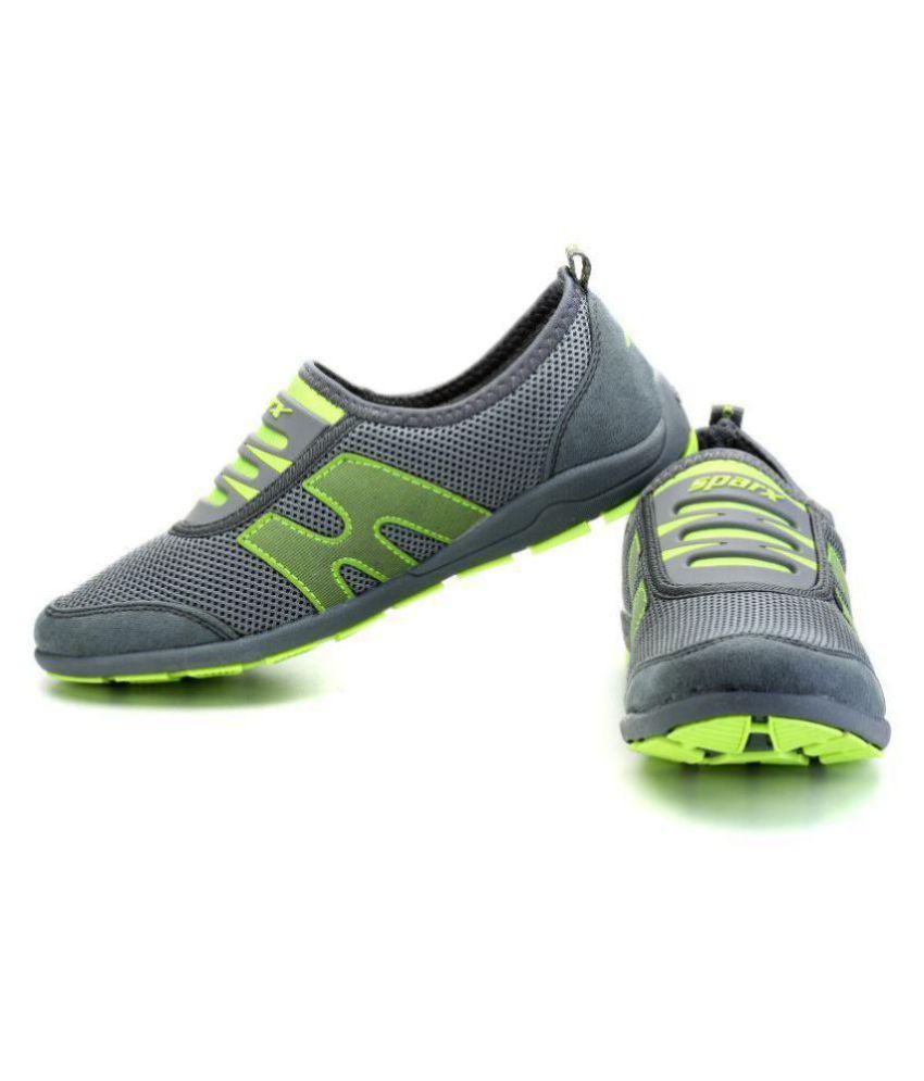 sparx walking shoes