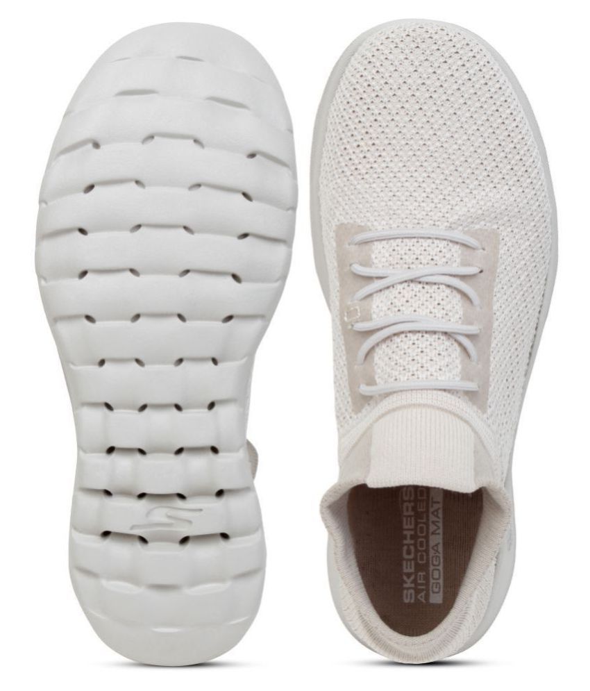 Skechers White Running Shoes Price in India- Buy Skechers White Running ...