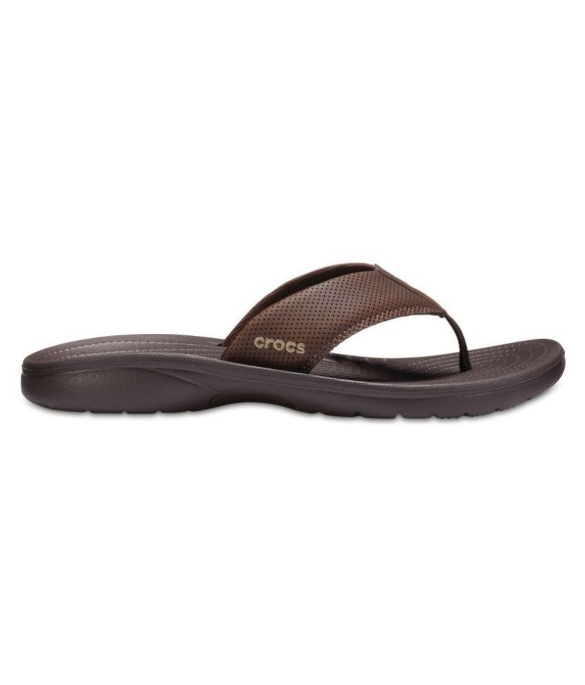 tan crocs flip flops