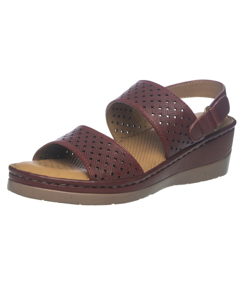 khadim's british walkers sandals