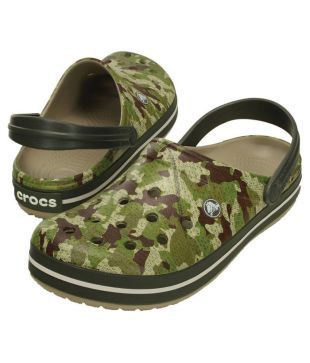 crocs military green
