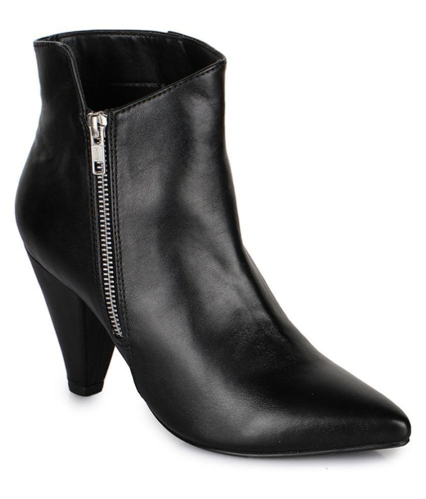 bruno manetti ankle boots