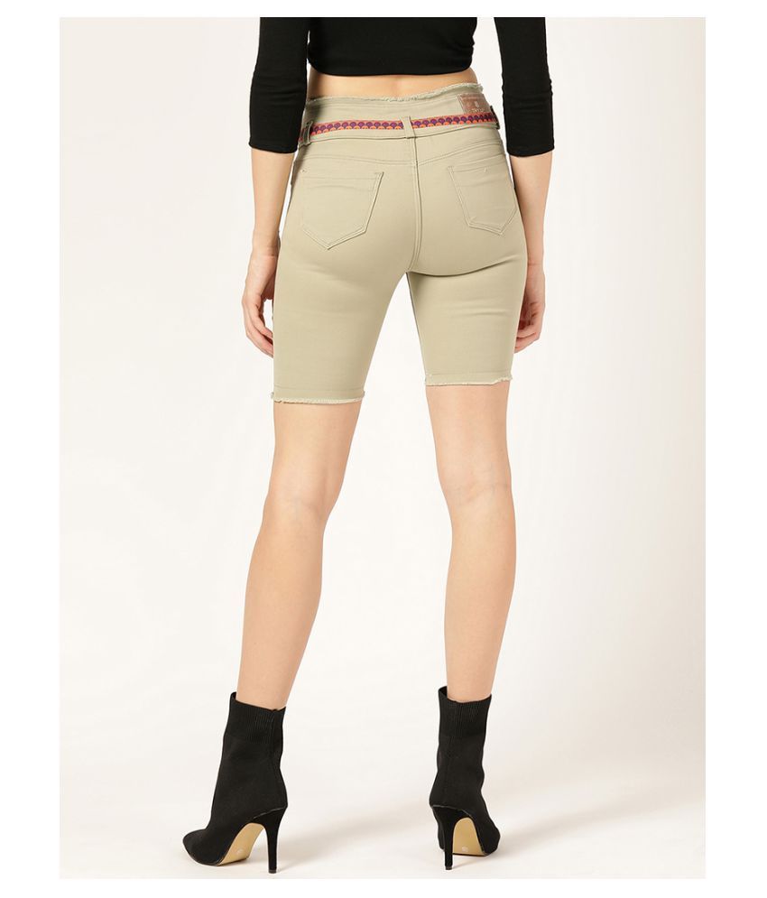 green hot pants