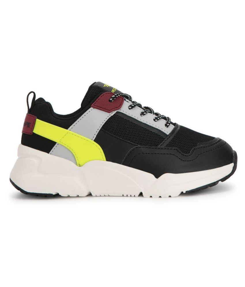 red tape walking shoes