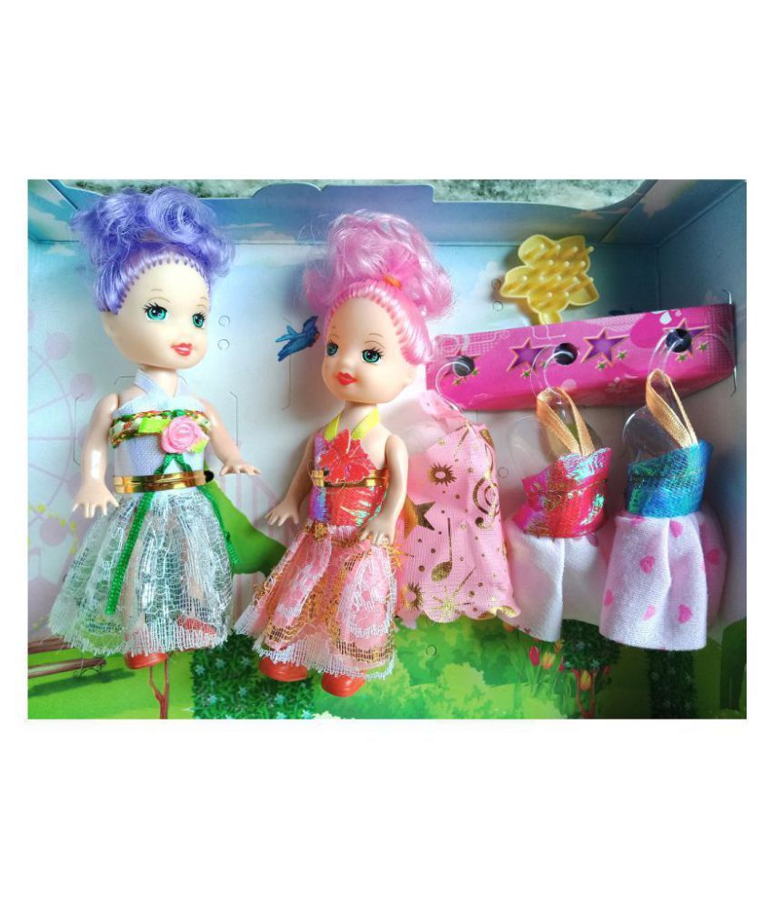 two barbie doll set