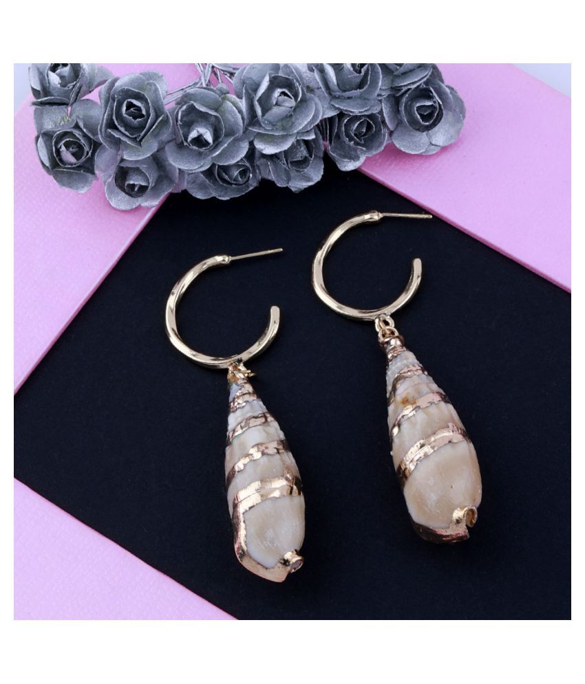     			Silver Shine Unique Shell Design Earring For Girls and Women Jewellery
