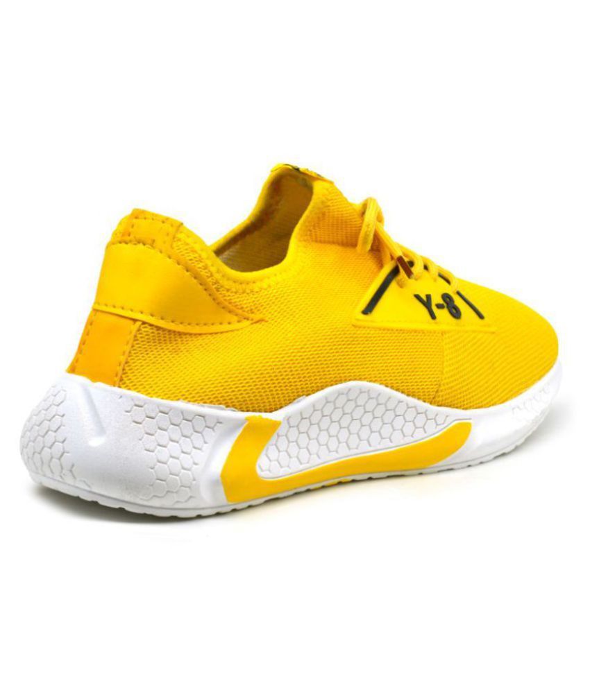 y8 shoes yellow