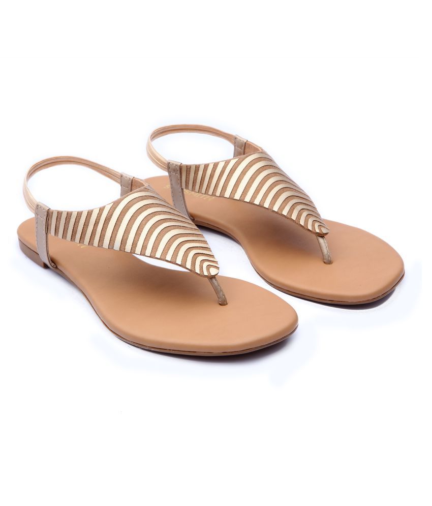 comfortable beige flats