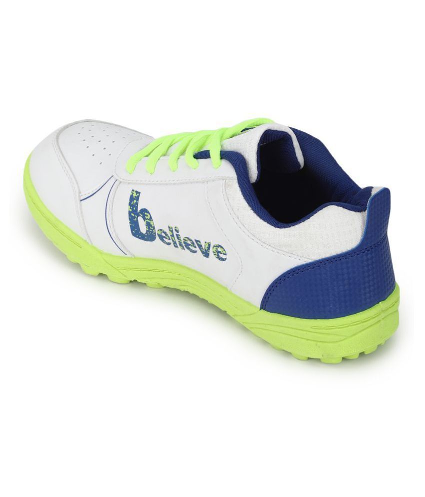 light weight cricket shoes