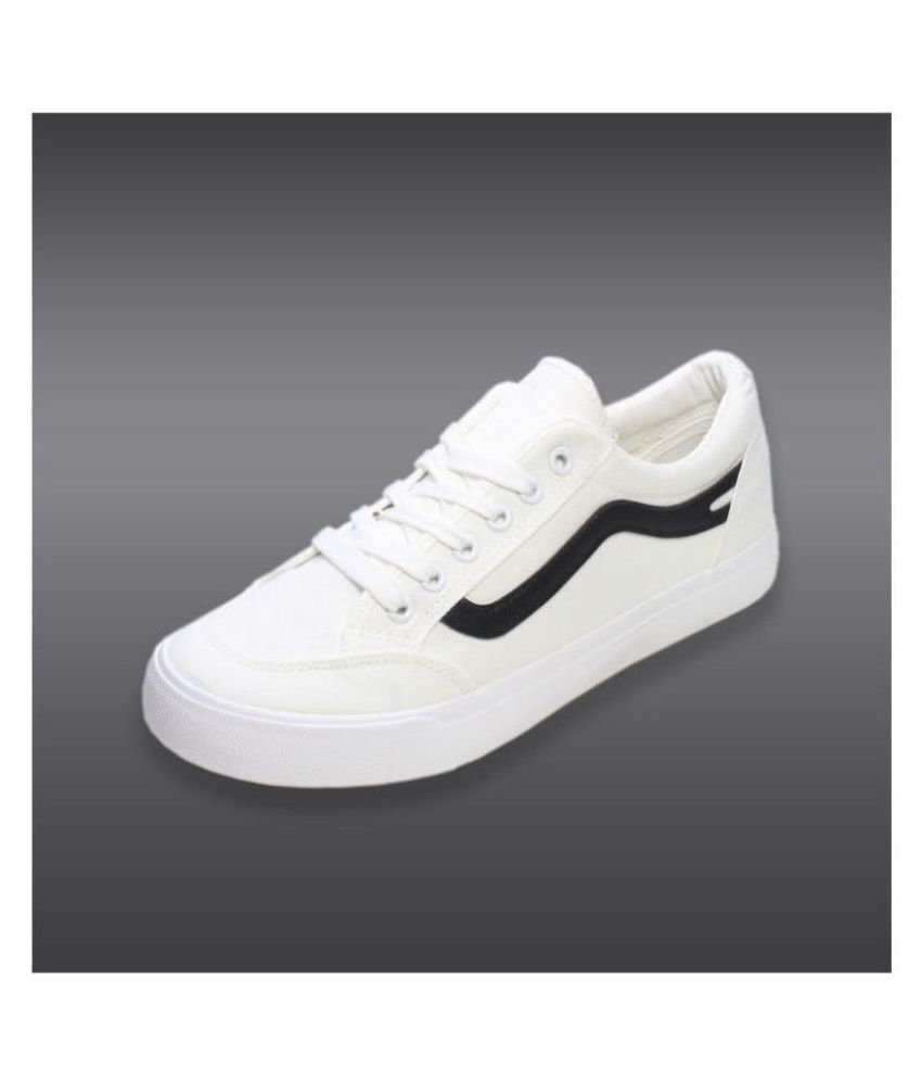 white casual sneakers shoes