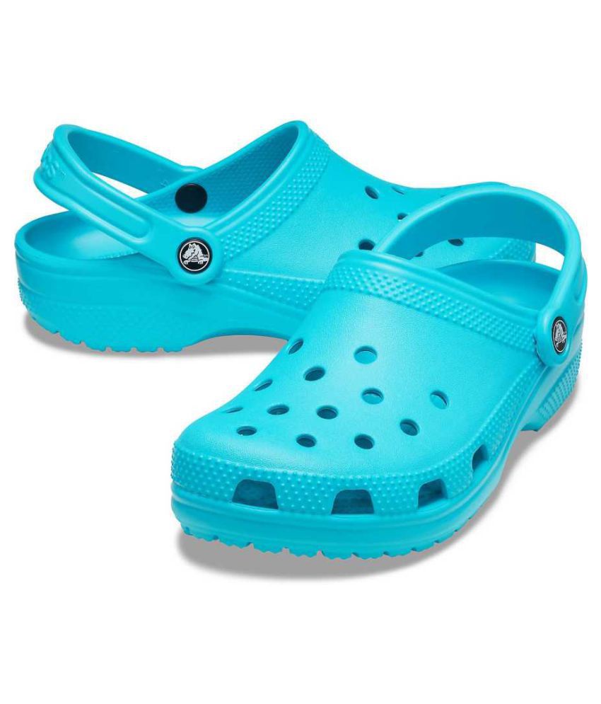 Crocs Turquoise Croslite Sandals Price in India- Buy Crocs Turquoise ...