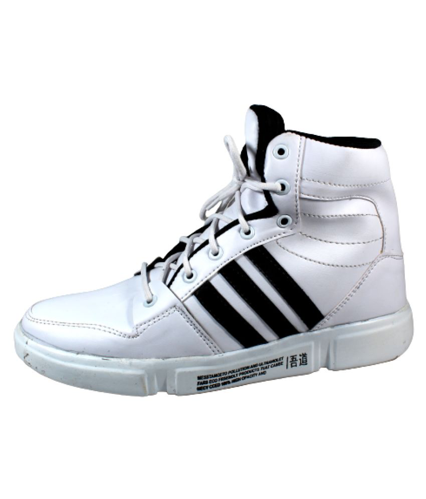 TAJ CLUB White Running Shoes - Buy TAJ CLUB White Running Shoes Online at  Best Prices in India on Snapdeal
