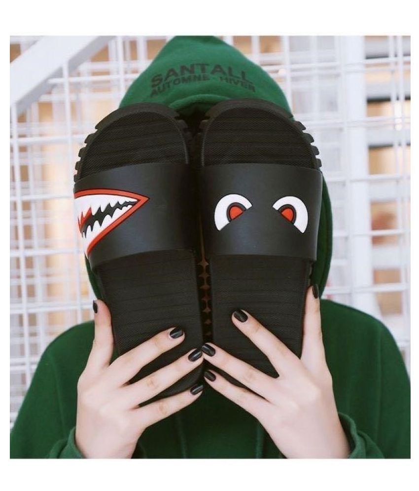 slides chappals