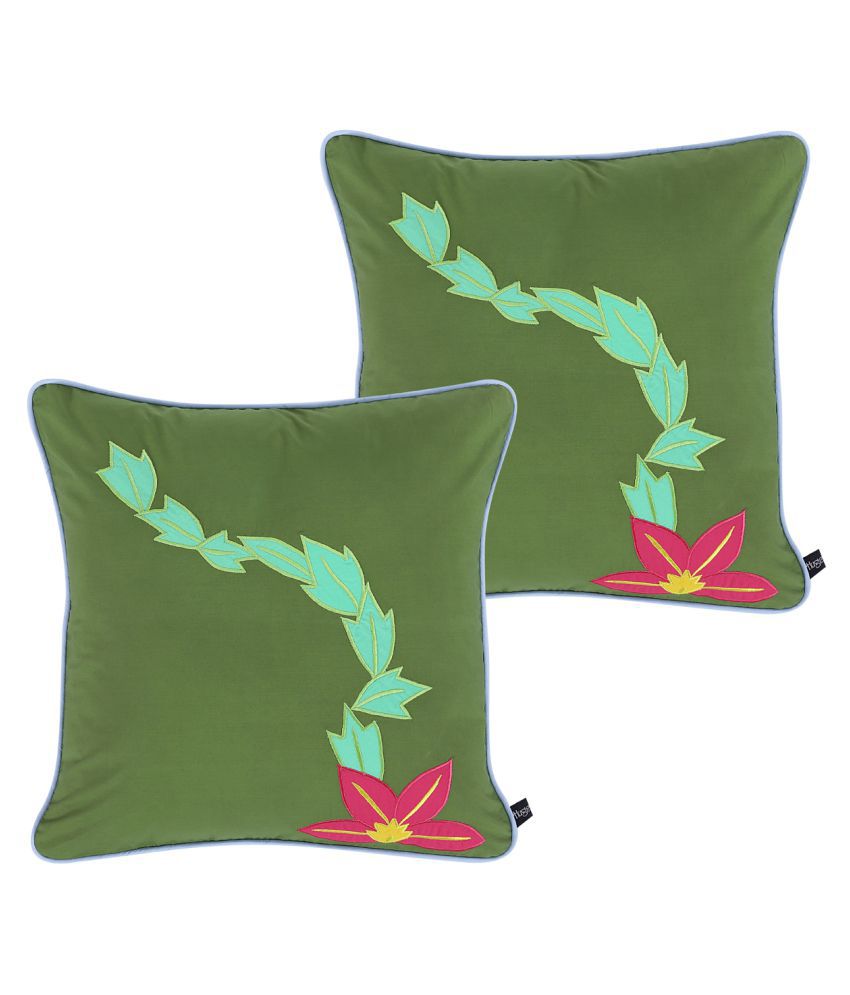     			Hugs'n'Rugs Cotton Green Cushion Covers Pack of 2 (40 x 40 cm ) 16 x 16