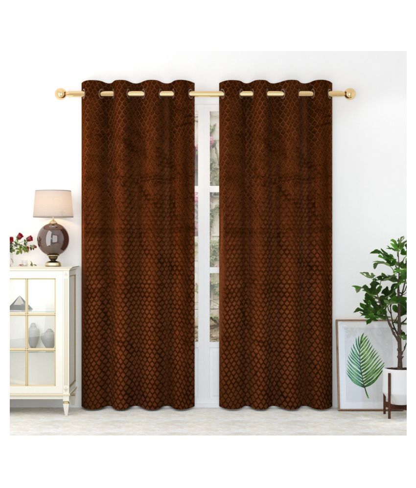     			Koli collections Set of 2 Door Blackout Room Darkening Eyelet Velvet Coffee Curtains ( 213 x 152 cm )