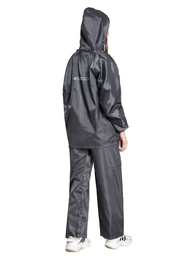 Zacharias raincoat 2024