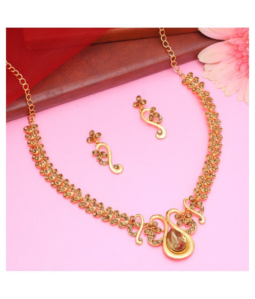     			Sukkhi Alloy Golden Traditional Necklaces Set Collar