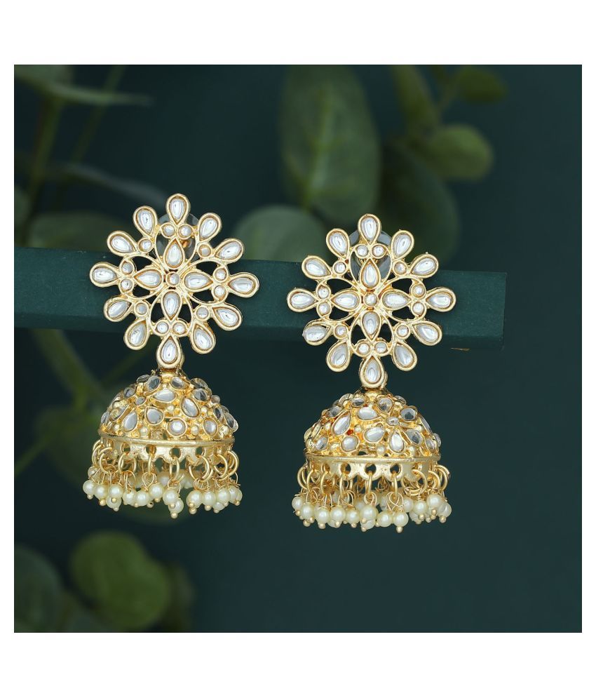     			Sukkhi Eye-Catching Pearl Gold Plated Kundan Jhumki Earring for Women