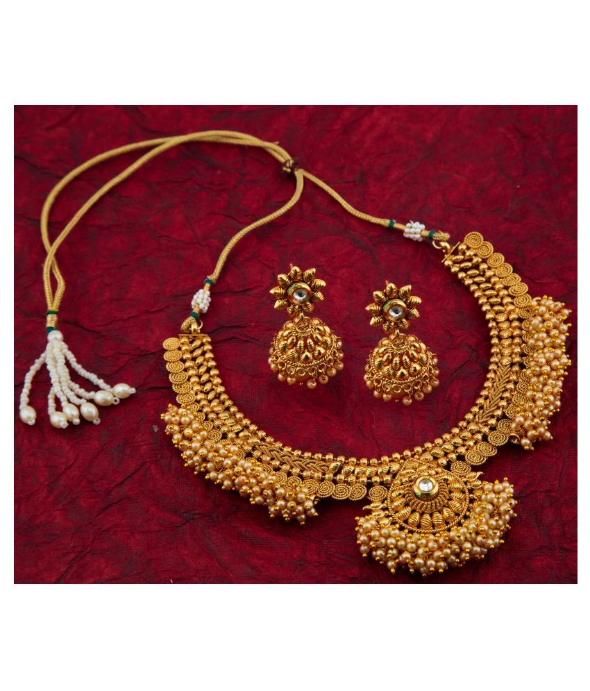     			Sukkhi - Gold Alloy Necklace Set ( Pack of 1 )