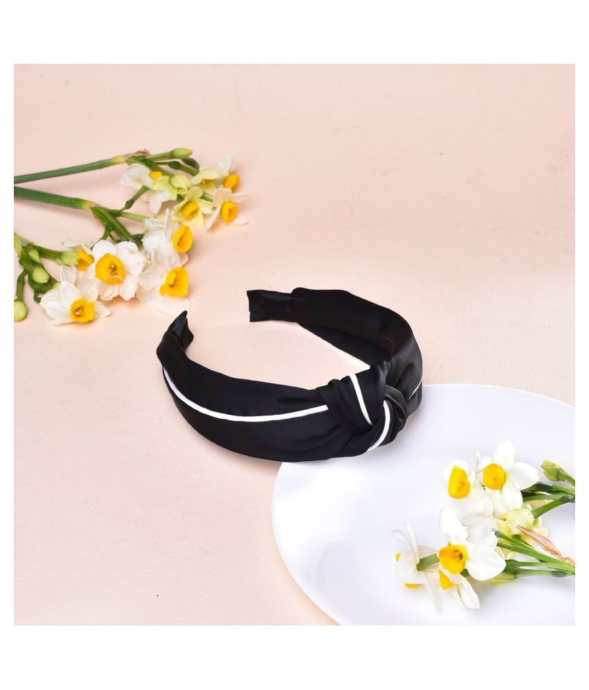     			Vogue Hair Accessories Black Casual Hair Band