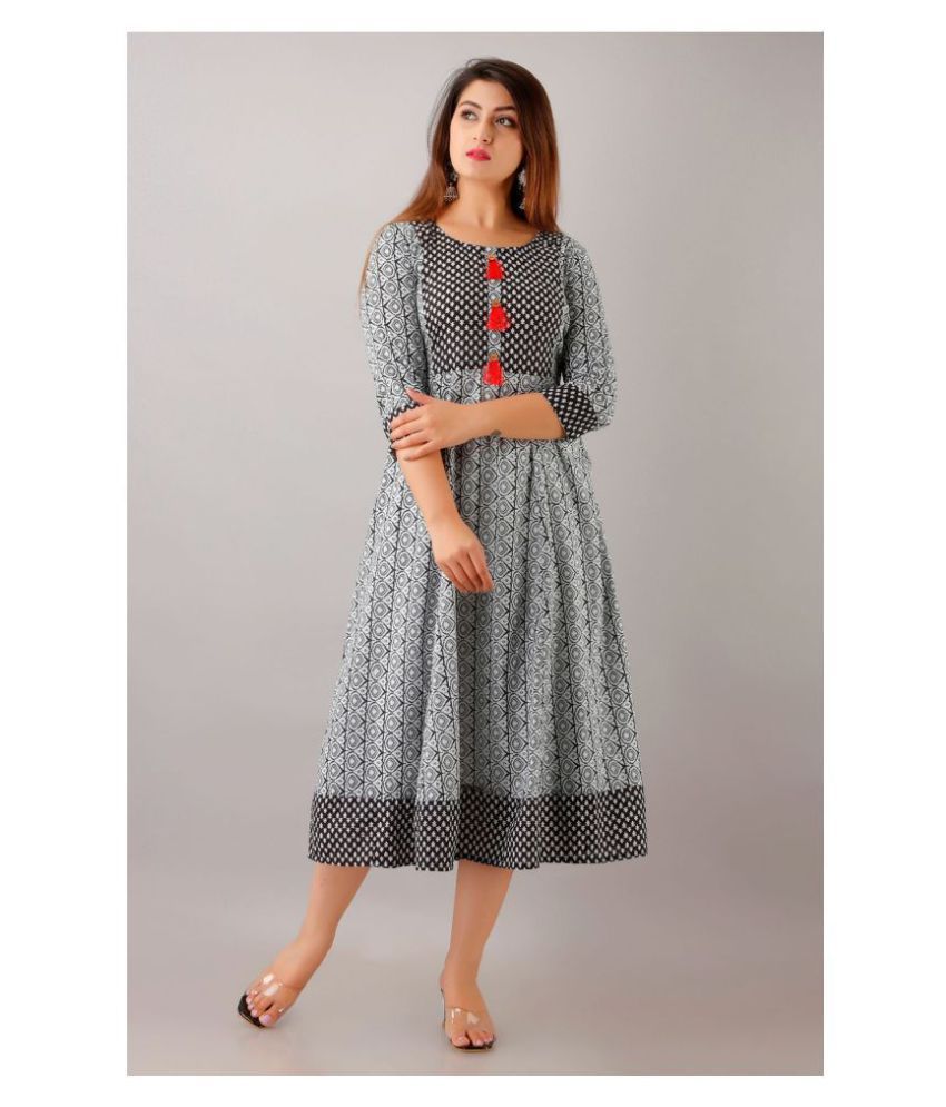     			Svarchi Cotton White Regular Kurti