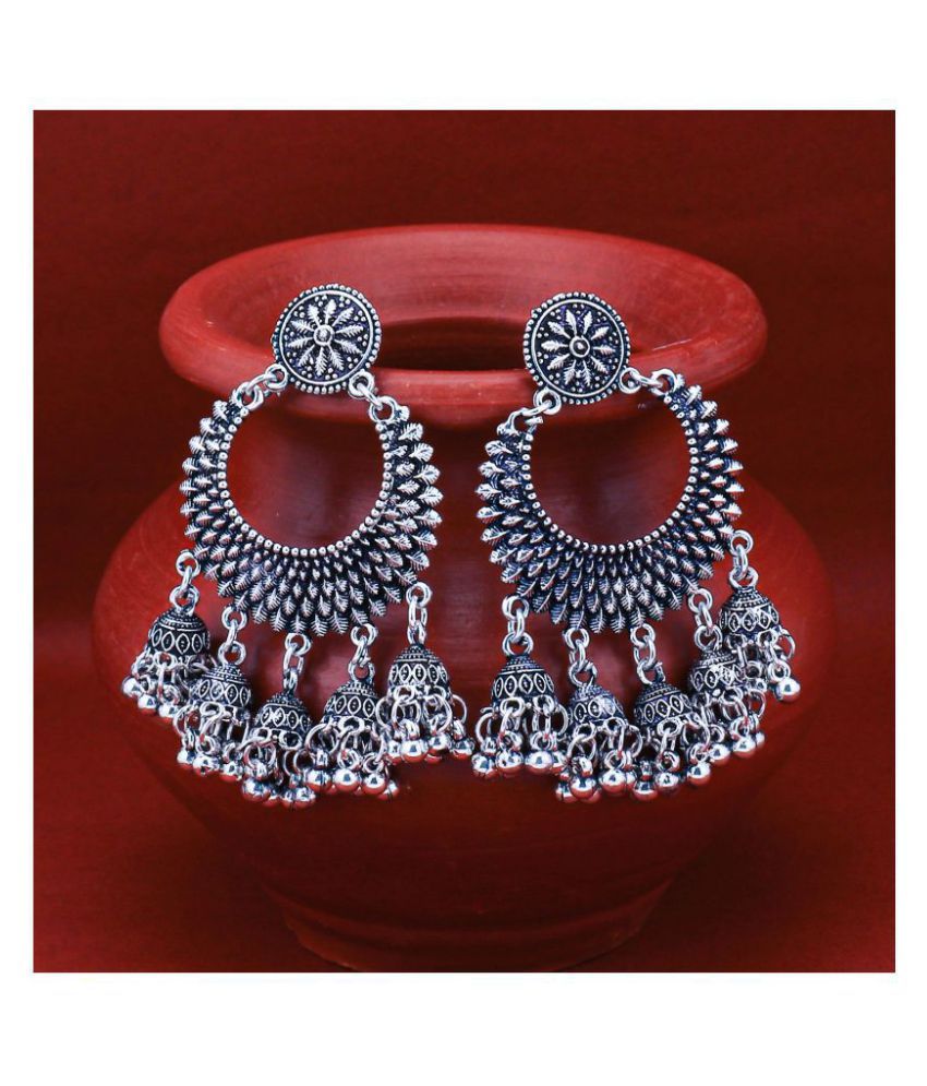     			Sukkhi Trendy Oxidised Chandelier Earring for Women