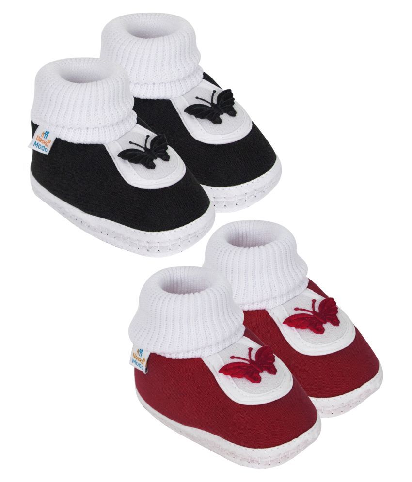     			Neska Moda Baby Unisex Set Of 2 Pair Booties for 0 to 3 Months (Red,Black) -BT376andBT382