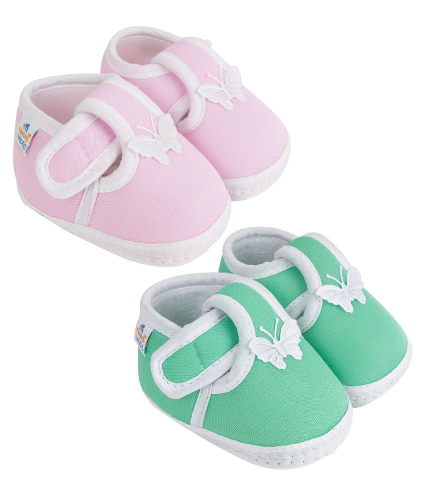     			Neska Moda Unisex Set Of 2 Pair Booties for 6 to 9 Months (Pink,Green) -BT4andBT90