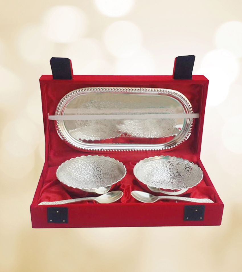HOMETALES German Silver Plated Gift Bowl Tray Set