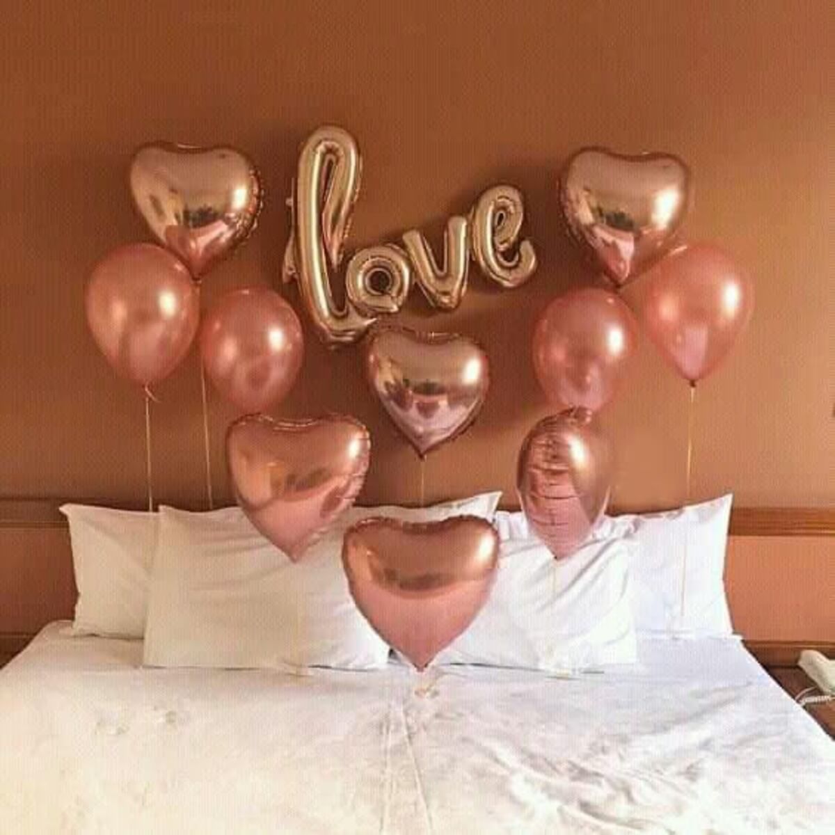     			PartyBooms Love RoseGold Foil Decoration, 6 RoseGold Heart Foil 10 Rosegold Metalic Balloons Pack of 17