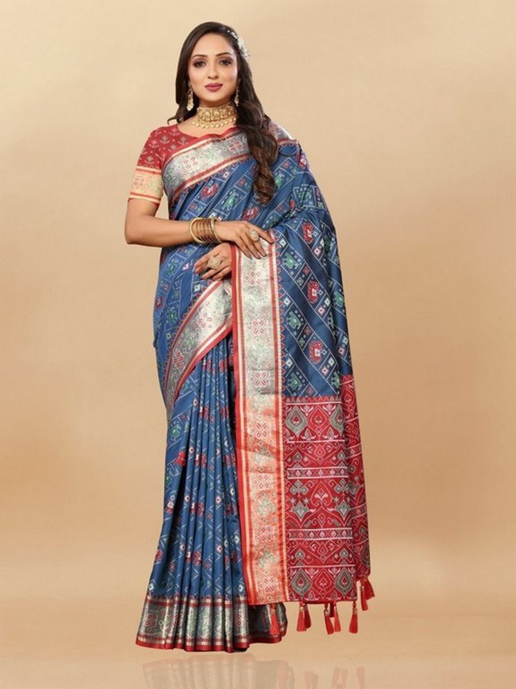     			Varni Fabrics Pack of 1 Silk Woven Saree With Blouse Piece ( Navy Blue )