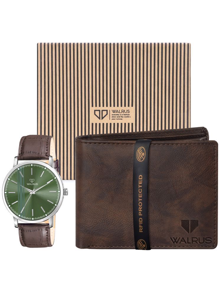     			Walrus Brown PU Analog Men's Watch