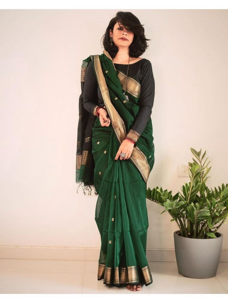     			Vividvibe Pack of 1 Banarasi Silk Woven Saree With Blouse Piece ( Green )