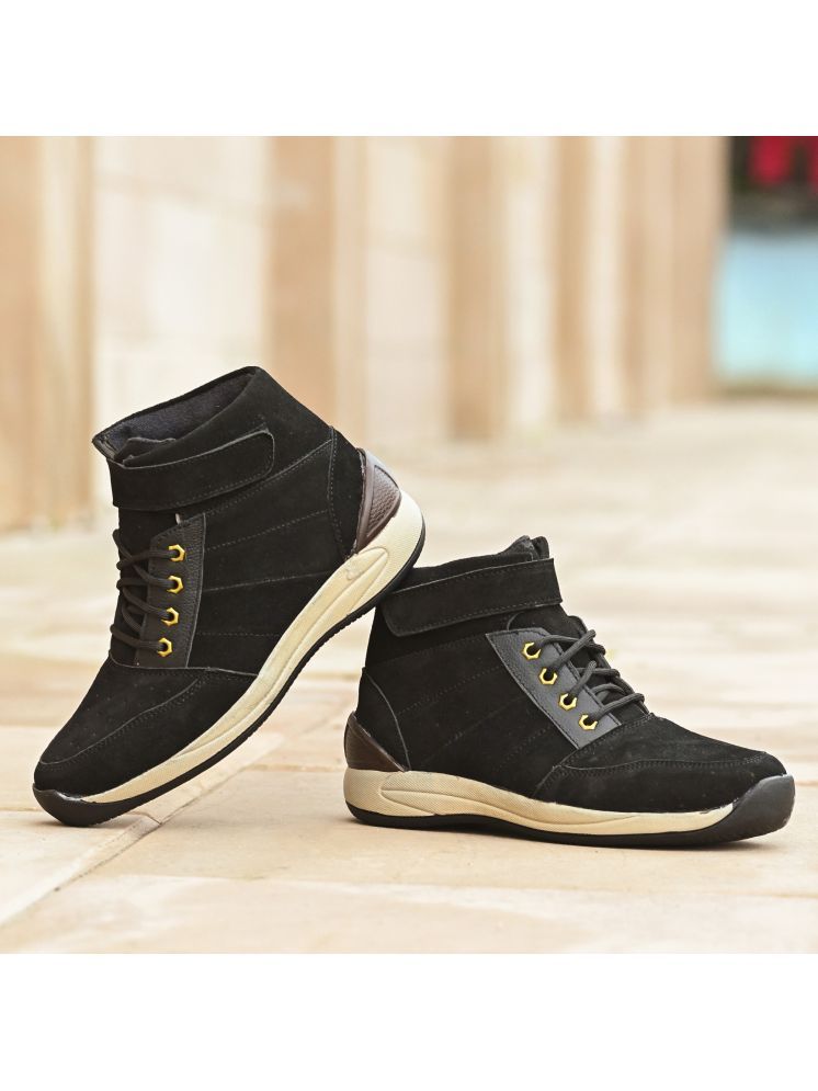     			Bucik Black Men's Lifestyle Shoes