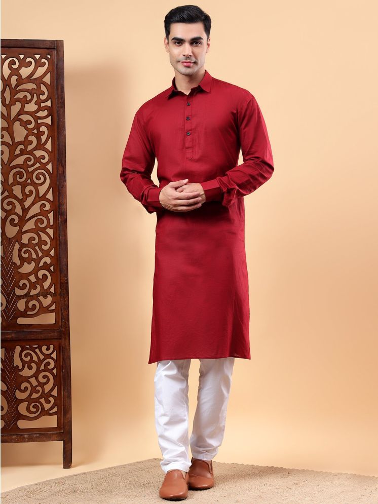     			Yugnik Maroon Cotton Regular Fit Men's Kurta Pyjama Set ( Pack of 1 )