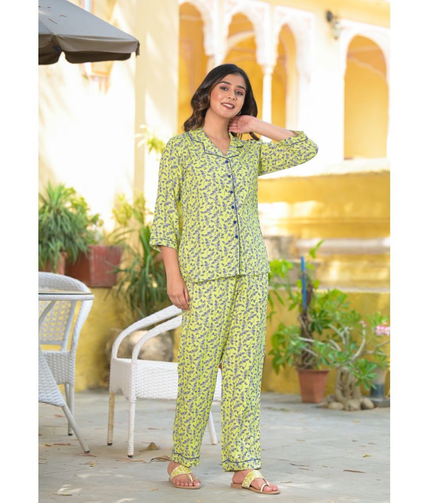     			Yash Gallery Green Rayon Women's Nightwear Nightsuit Sets ( Pack of 1 )