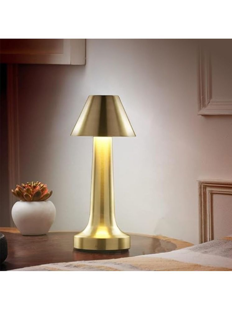     			Gjshop Gold Table Lamp ( Pack of 1 )