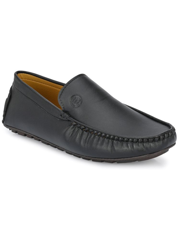     			Big Fox Black Men's Slip on