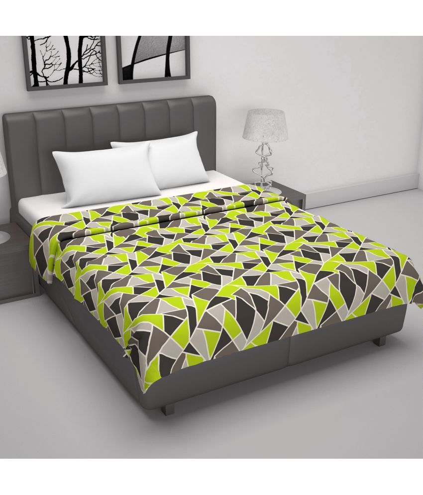     			DIVINE CASA Cotton Geometric Printed Double Bed Blanket ( 220 cm x 205 cm ) - Green ( Pack of 1 )