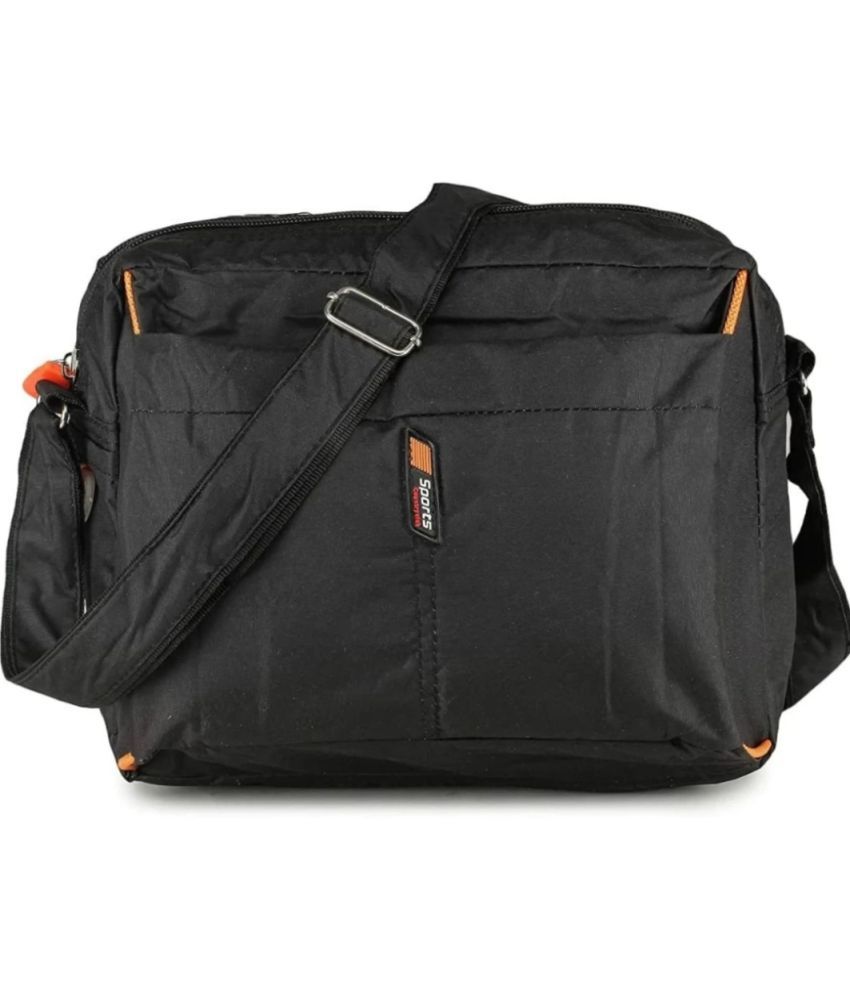     			SVB BAG Black Solid Messenger Bag