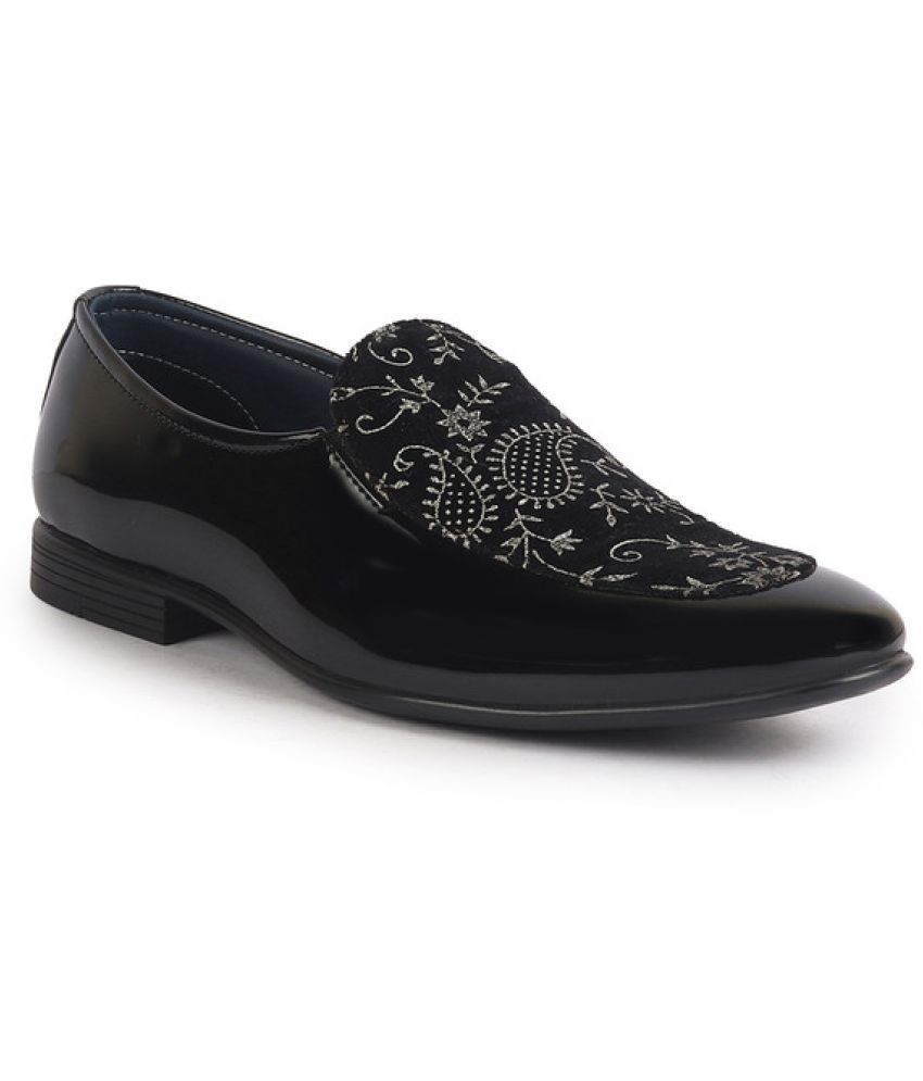     			Fausto Black Men's Slip On Formal Shoes