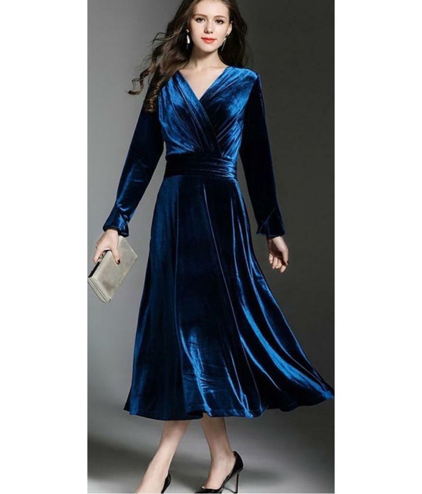     			Westchic Velvet Solid Full Length Women's Gown - Navy Blue ( Pack of 1 )