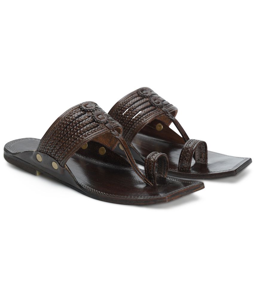     			STEPSOFT Brown Men's Kolhapuris